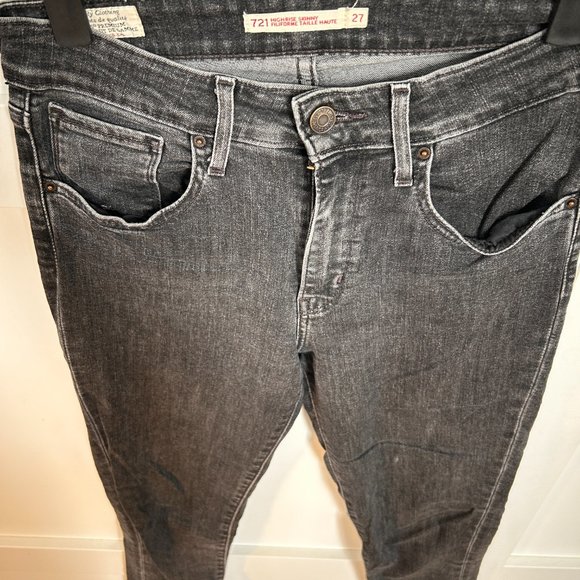 High Rise Skinny Jeans | Levis 721 - Picture 5 of 8